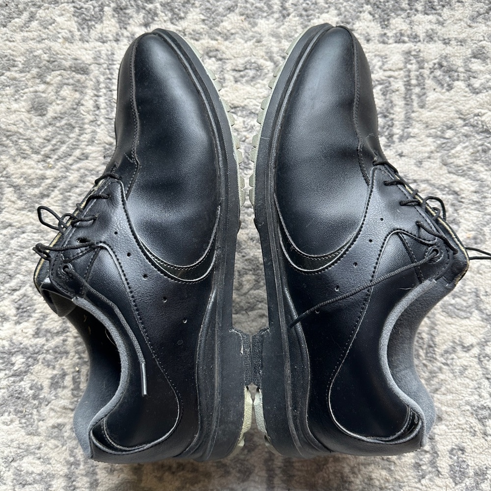 Footjoy Golf Shoe size 13